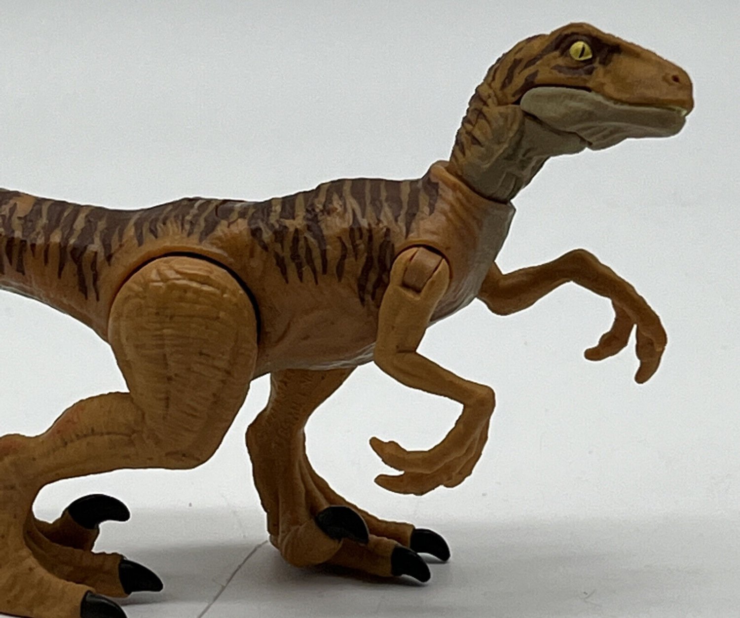 Mattel Jurassic World Legacy Collection Tiger Velociraptor Leaping Dinosaur