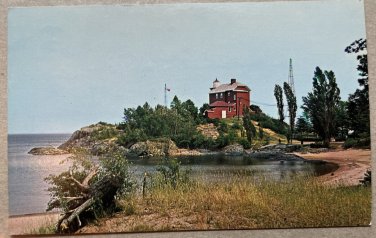 Presque Isle Lighthouse Marquette Michigan 1950s Color Postcard
