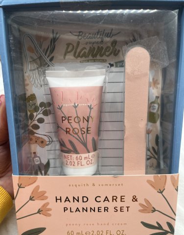 asquith & somerset hand care & planner set new in box