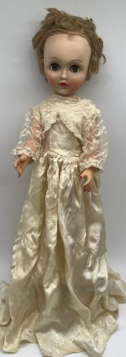 19&acirc;�� Vintage 1950&acirc;��s Rubber Body BRIDE DOLL w/Satin Bridal Gown