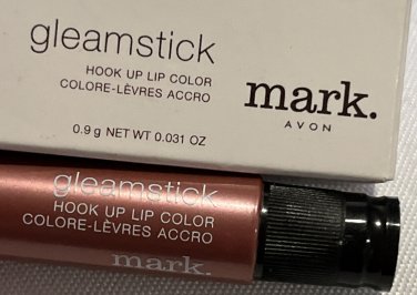 AVON MARK Gleamstick Hook Up  Lip Color AU NATURAL New In Box.