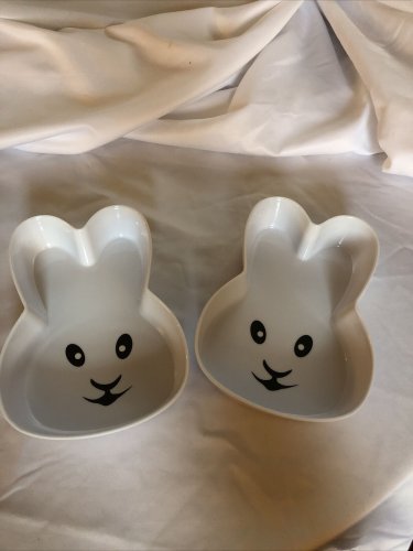 IQ Accessories Melamine Bunny Rabbit Dishes Candy Treat Bowls set of 2