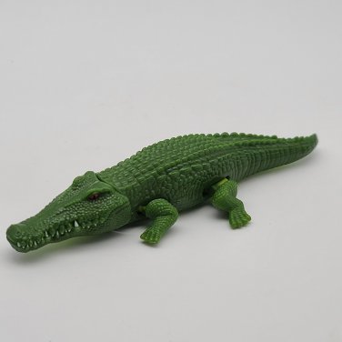 Wendy's 2003 Peter Pan Universal Studios Movie Crocodile Kids Meal Toy
