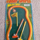 NEW Vintage Finger Sports Mini Golf Novelty Game Putters Ball Finger Games Toys
