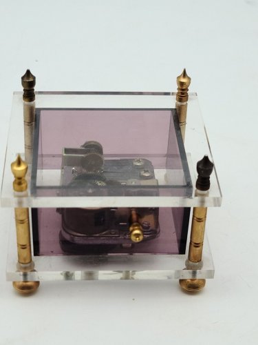 VTG WACO FUJI JAPAN WIND UP LUCITE MUSIC BOX  PLAYS &acirc;��GODFATHER THEME&acirc;��