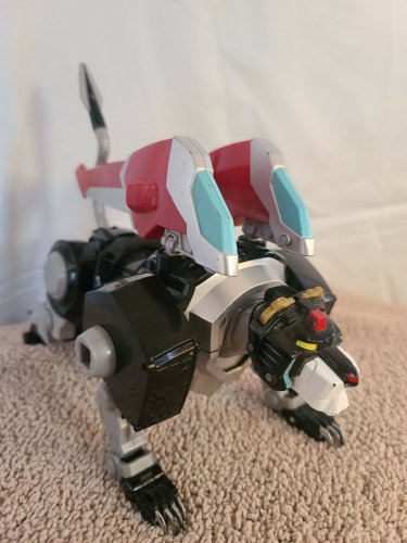 Voltron Legendary Black Lion Defender - Lights Up w/Sound *WORKING*