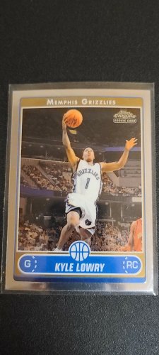 A85,596 - 2006-07 Topps Chrome #162 Kyle Lowry RC