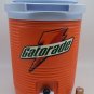 GATORADE Rubbermaid 2 Gallon Drink Dispenser Cooler Jug w/ Spout/Spigot/ Handle