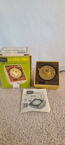 Vintage Sears 24 Hour Automatic Timer Wood Grain Model 796.66000 WORKS