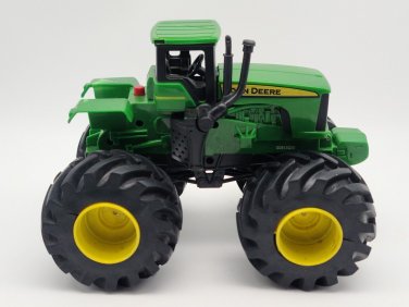 LP76073 John Deere ERTL 8-inch Monster Treads Shake & Sound