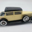 Solido 1/43 Scale Metal Model - SO239 CADILLAC 85 WHITE