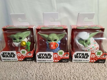 STAR WARS MANDALORIAN THE CHILD BOUNTY HOLIDAY COLLECTION-BABY Yoda  *LOT of 3*
