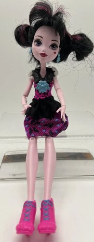 Frightfully Tall Ghouls Draculaura 2015 Monster High Doll 11&acirc;��&acirc;��