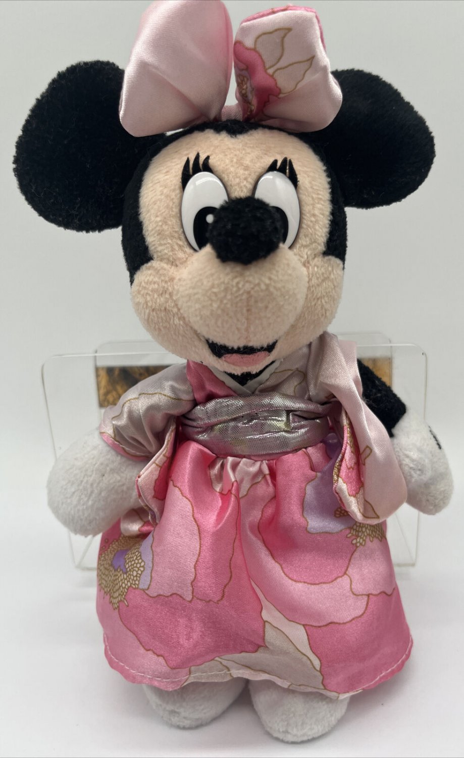 Disneyland Disney World Minnie Mouse Pink Japanese Kimono Doll Plush 8”