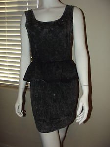 HOT TOPIC Sweet Love Large Black Stone Wash Stud Flirty Dress