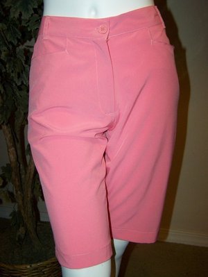 LINE UP Womans sz 10 Coral Golf Shorts