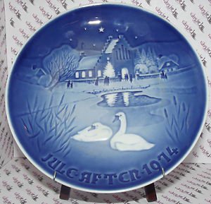 Bing & Grondahl Copenhagen Plate - Landsbyjul Christmas in the Village Plate 74