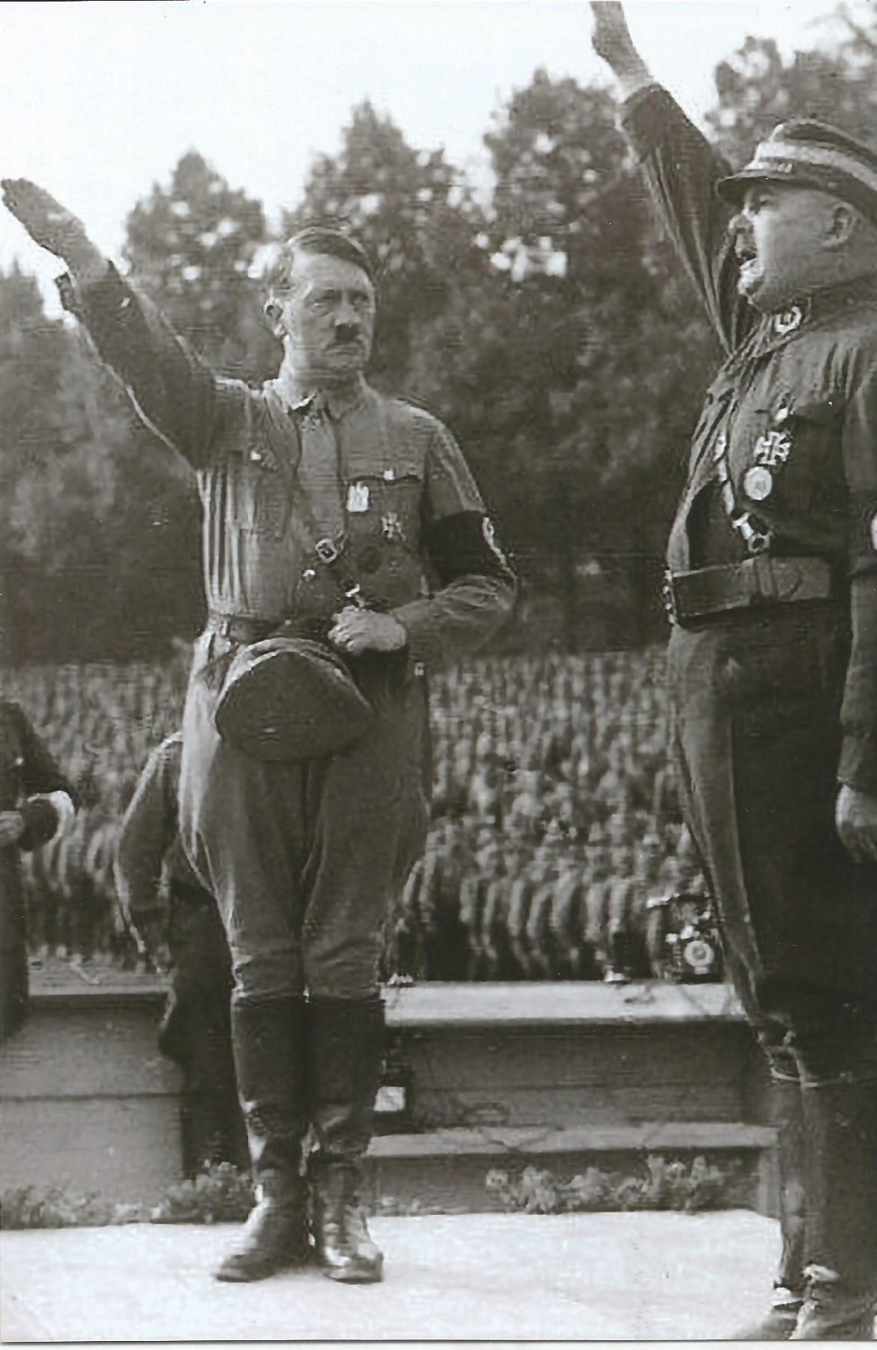 GERMAN WW2 Photo -- Adolf Hitler