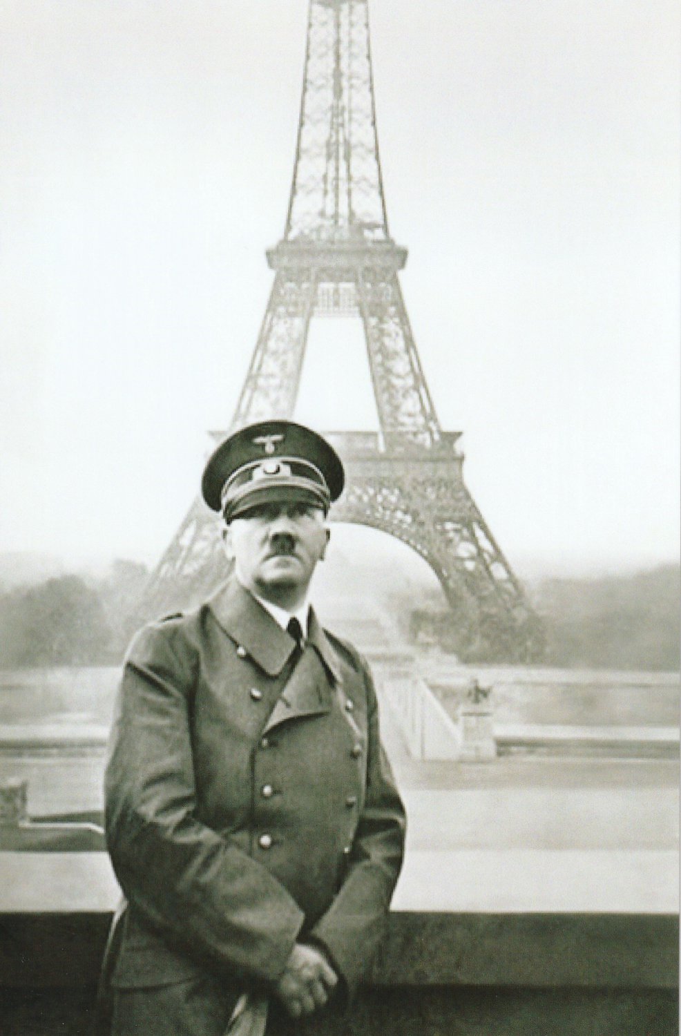 German WW2 Photo  == Adolf Hitler
