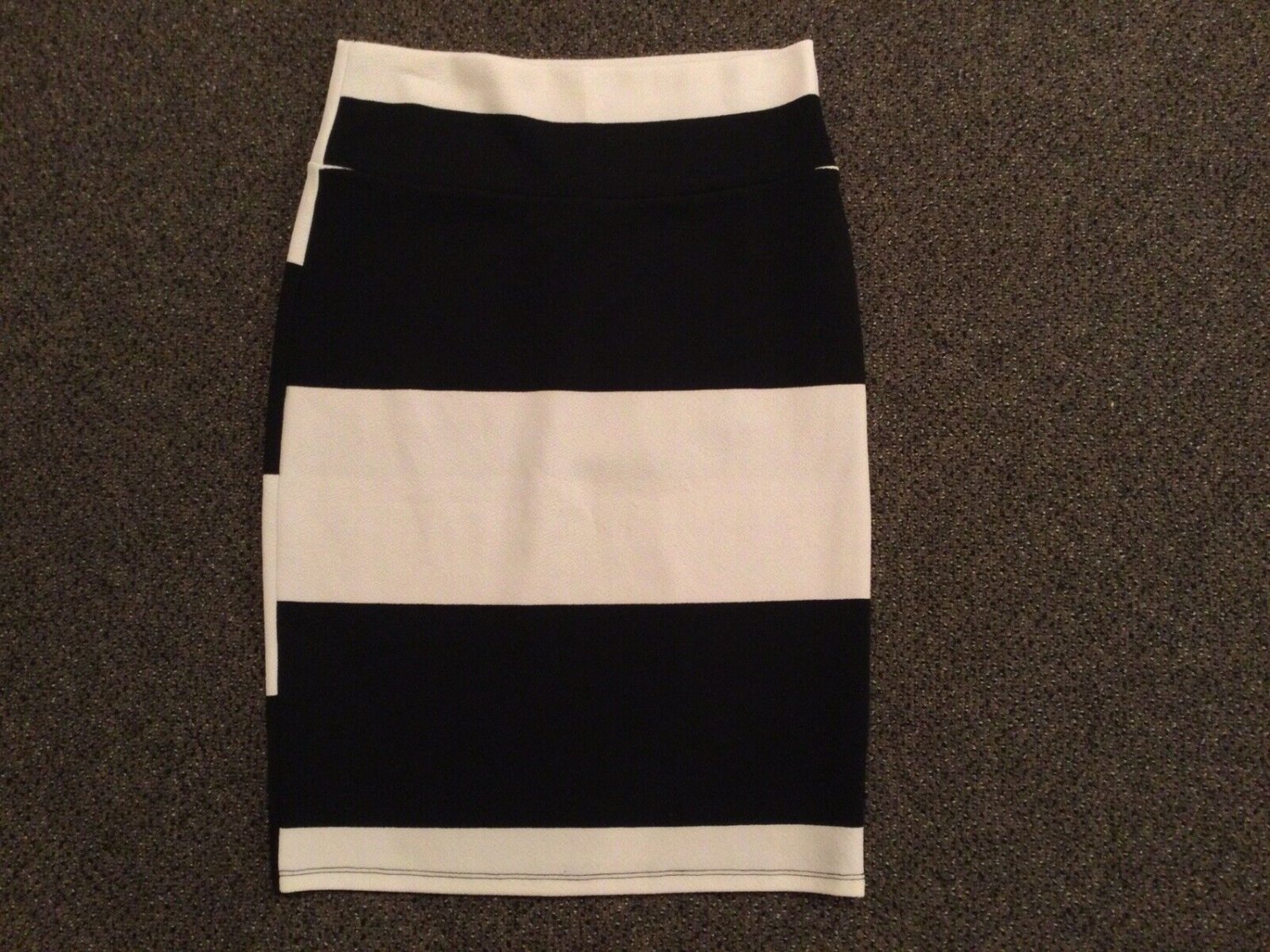 Lularoe Skirt, Size S