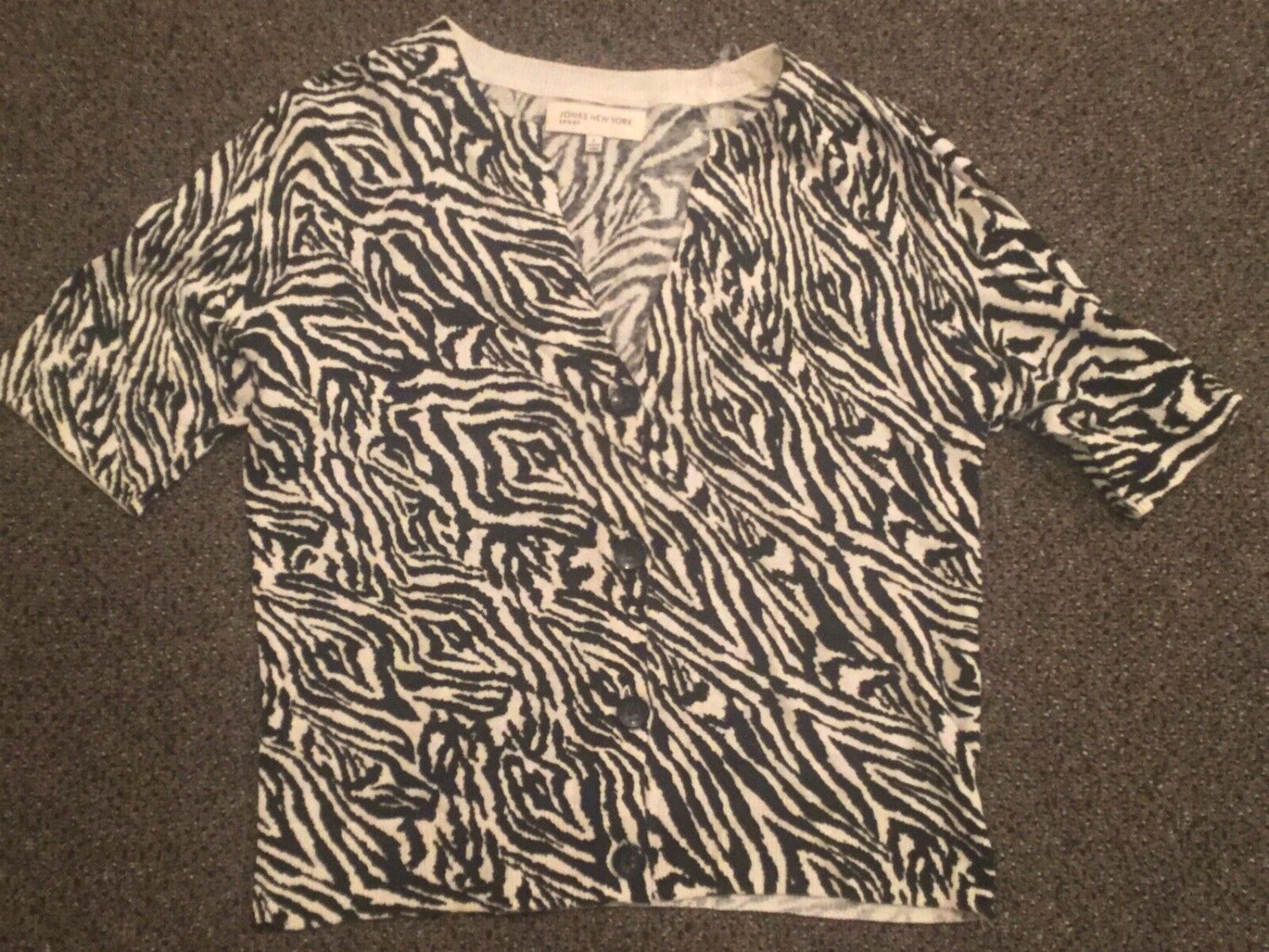 Jones New York Sport Button Down Shirt, Size L