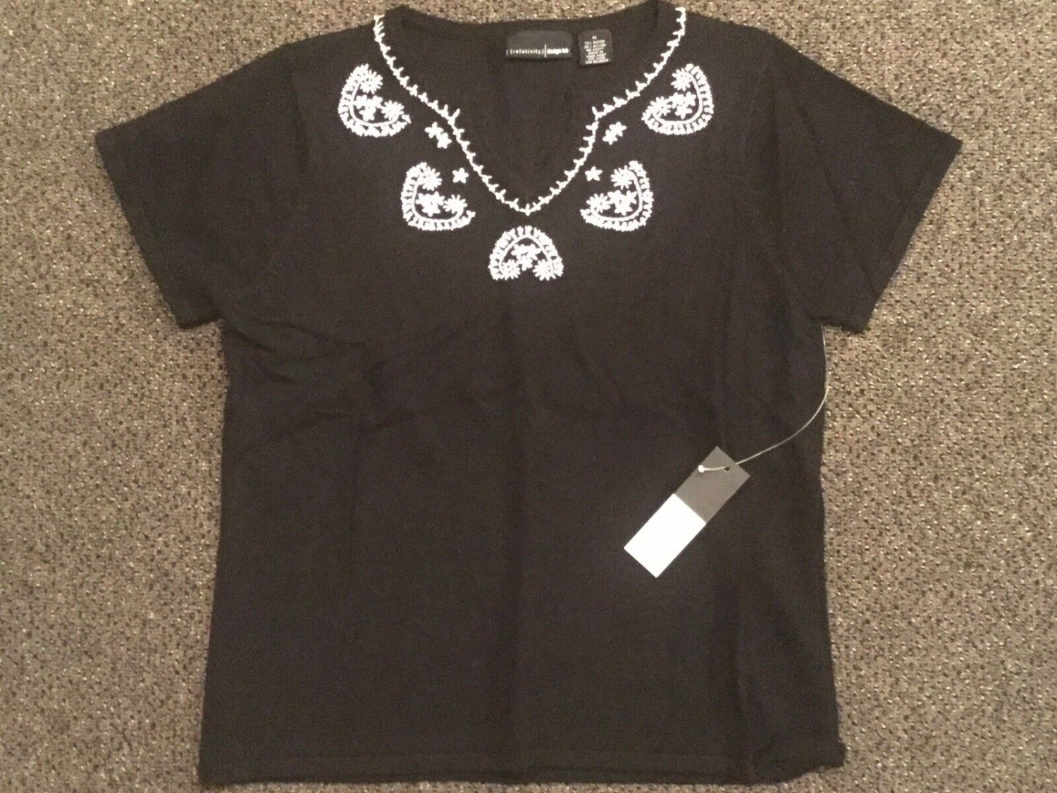 Relativity Design Lab Short Sleeve Shirt, Size M