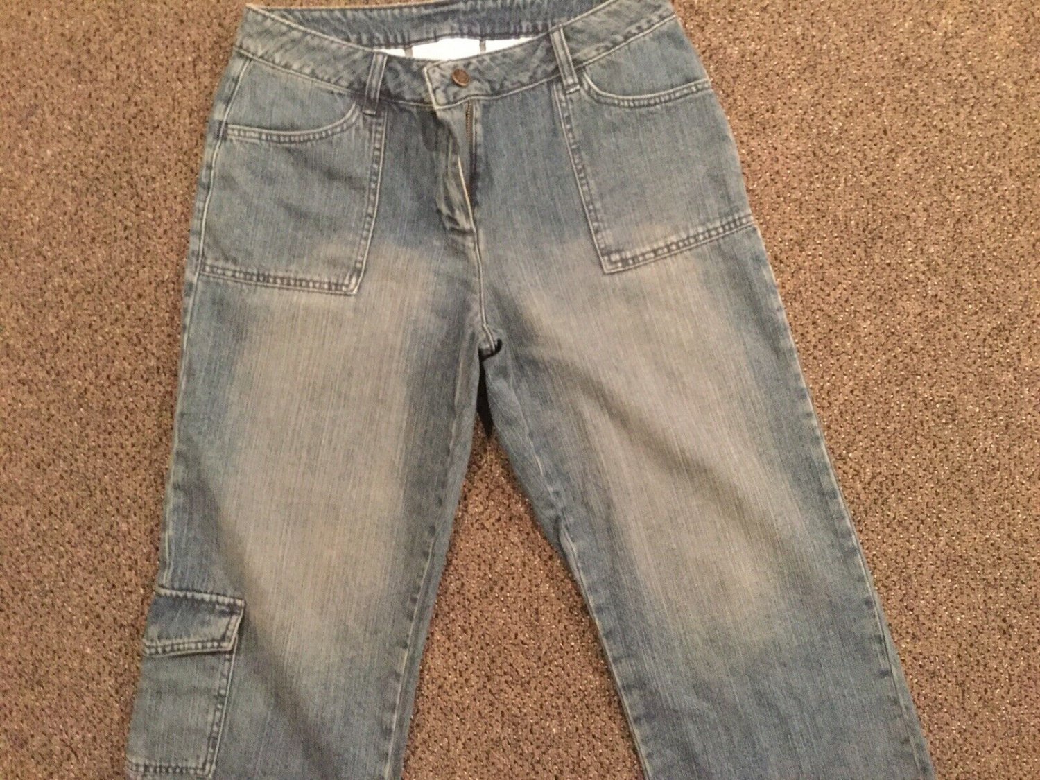 Liz Claiborne First Issue Capri Jeans, Size 10