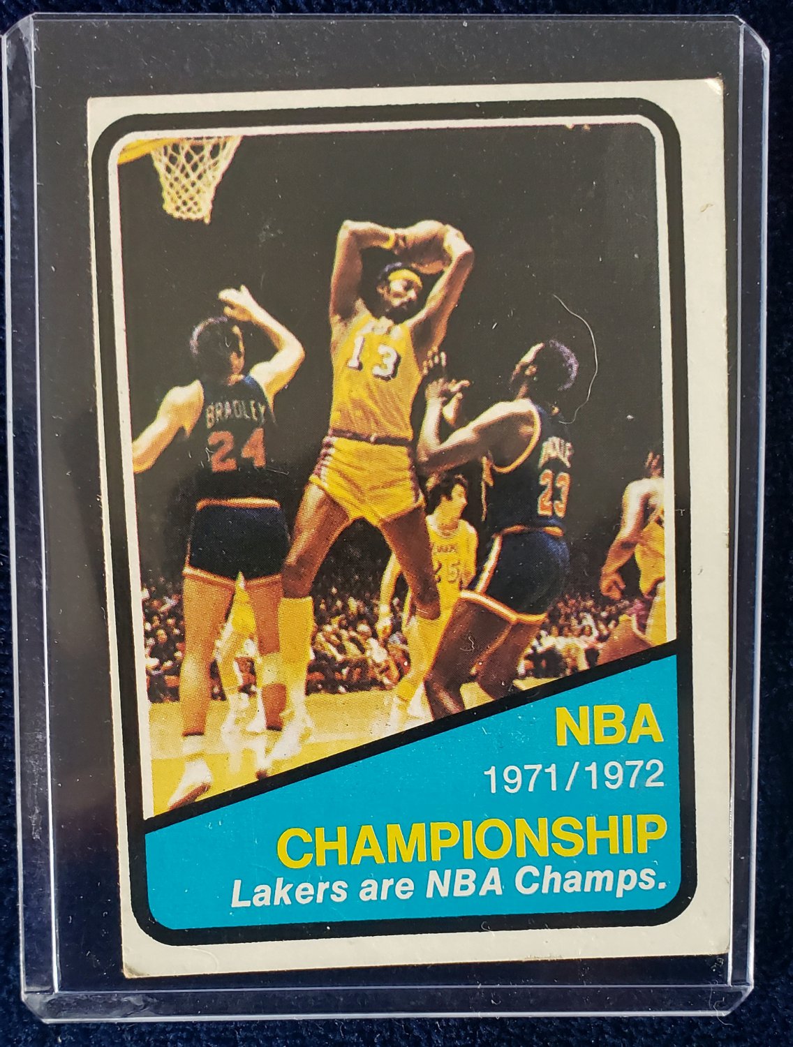 TOPPS 1972-73 NBA 1971-72 CHAMPIONSHIP LOS ANGELES LAKERS ARE NBA CHAMPS