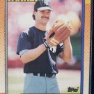TOPPS 1990 DON MATTINGLY NEW YORK YANKEES #200