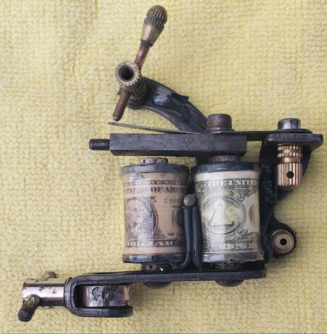 US DOLLAR COIL ELECTROMAGNETIC TATTO MACHINE C9880 47F