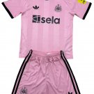 Kids Newcastle United Pink Goalkeeper Shirt Jersey Kit 25-26 Youth Soccer Football 2025-2026