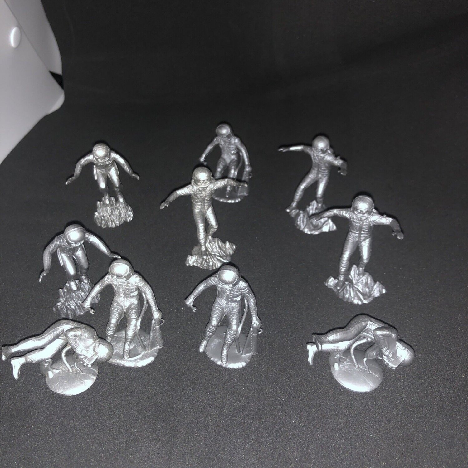 Marx Astronaut Operation Moon Base Silver Plastic Playset Figures 10