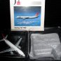 Herpa Japan Trans Ocean Air 737-400 1/500