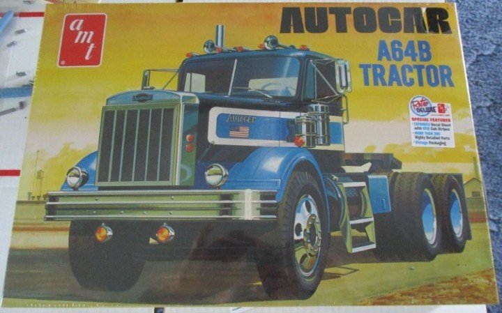 AMT Autocar A64B Semi Tractor 1/25 scale