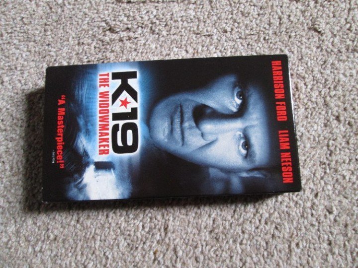K19 The Widowmaker VHS Harrison Ford and Liam Neeson