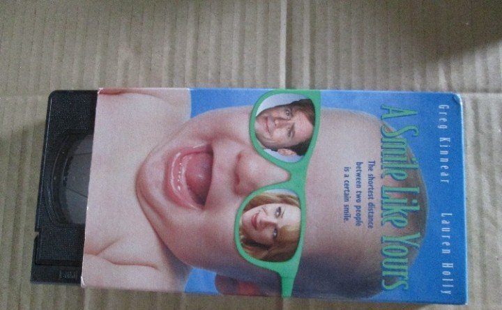 A Smile Like Yours VHS
