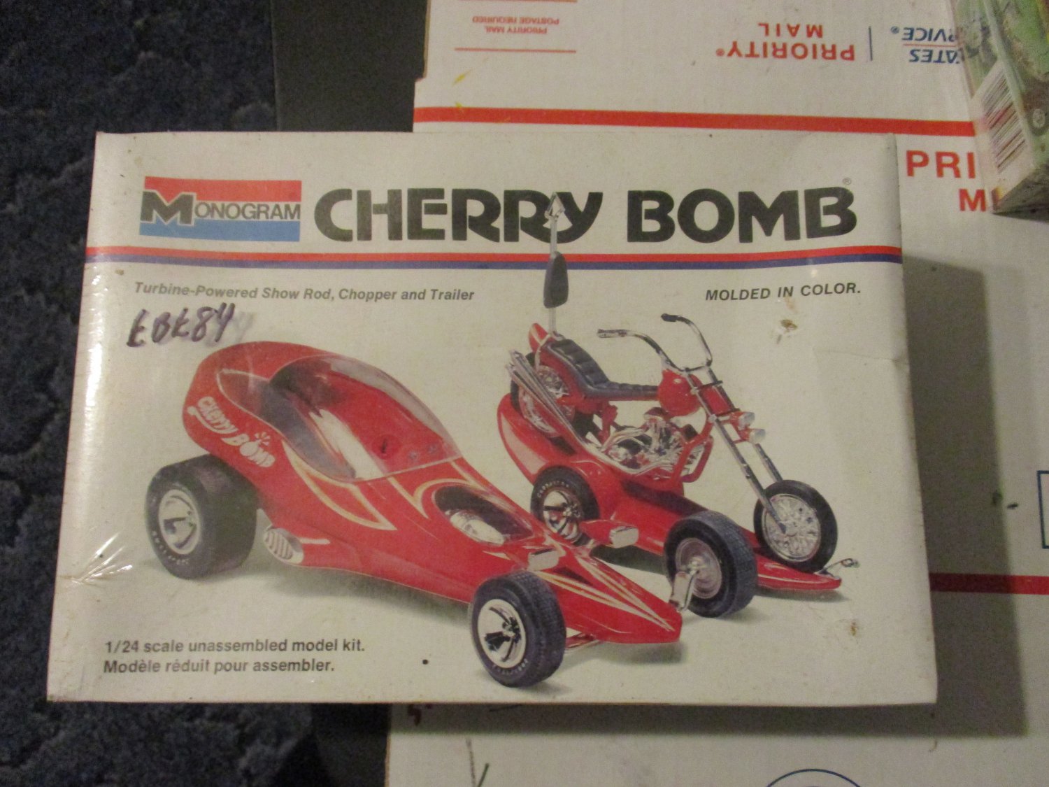Monogram Cherry Bomb with Chopper and Trailer with Cherry Bomb 1/24 scale