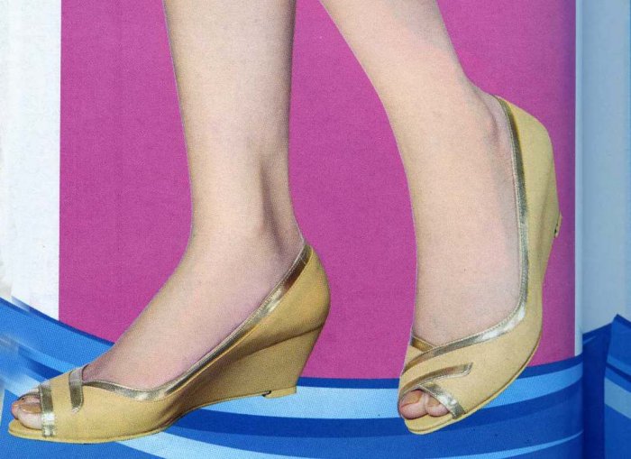 NLS-LOR Beige Shoes