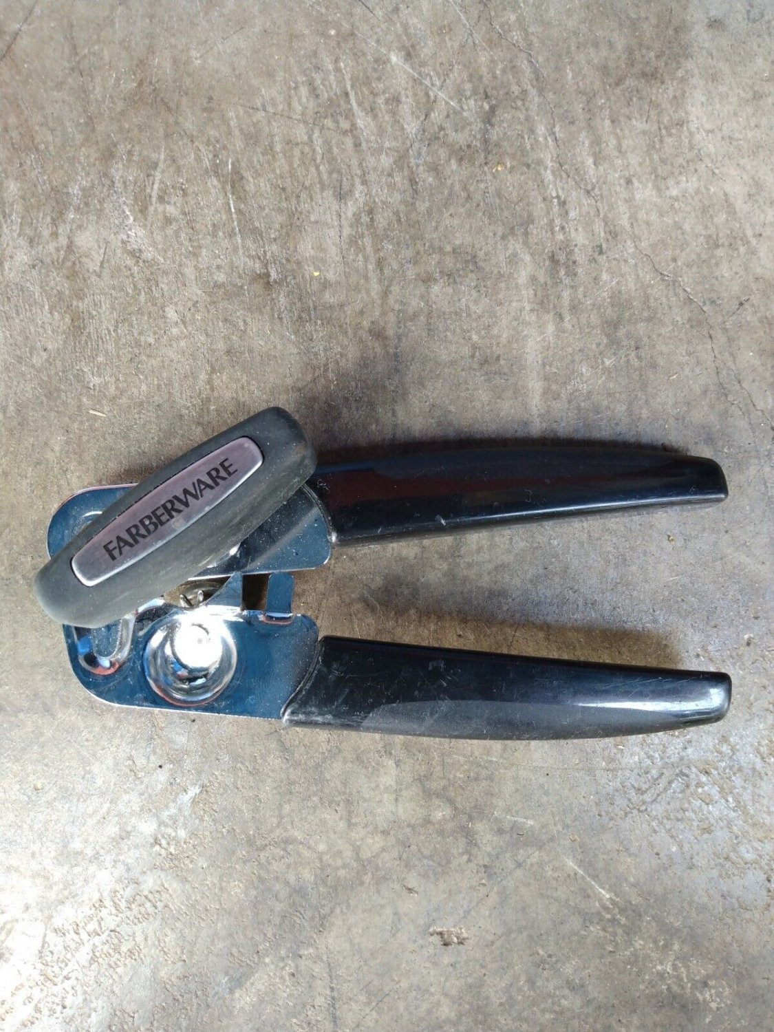 Farberware Can Opener Manual Stainless Steel Blade Black Plastic Handle