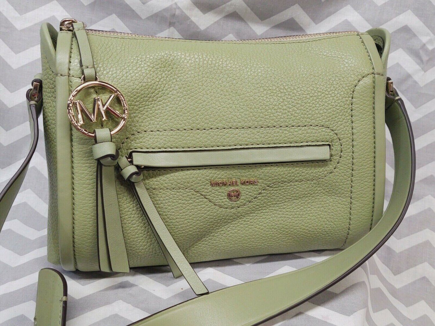 Michael Kors CARINE Large Pebble Leather Crossbody Purse Shoulder Bag