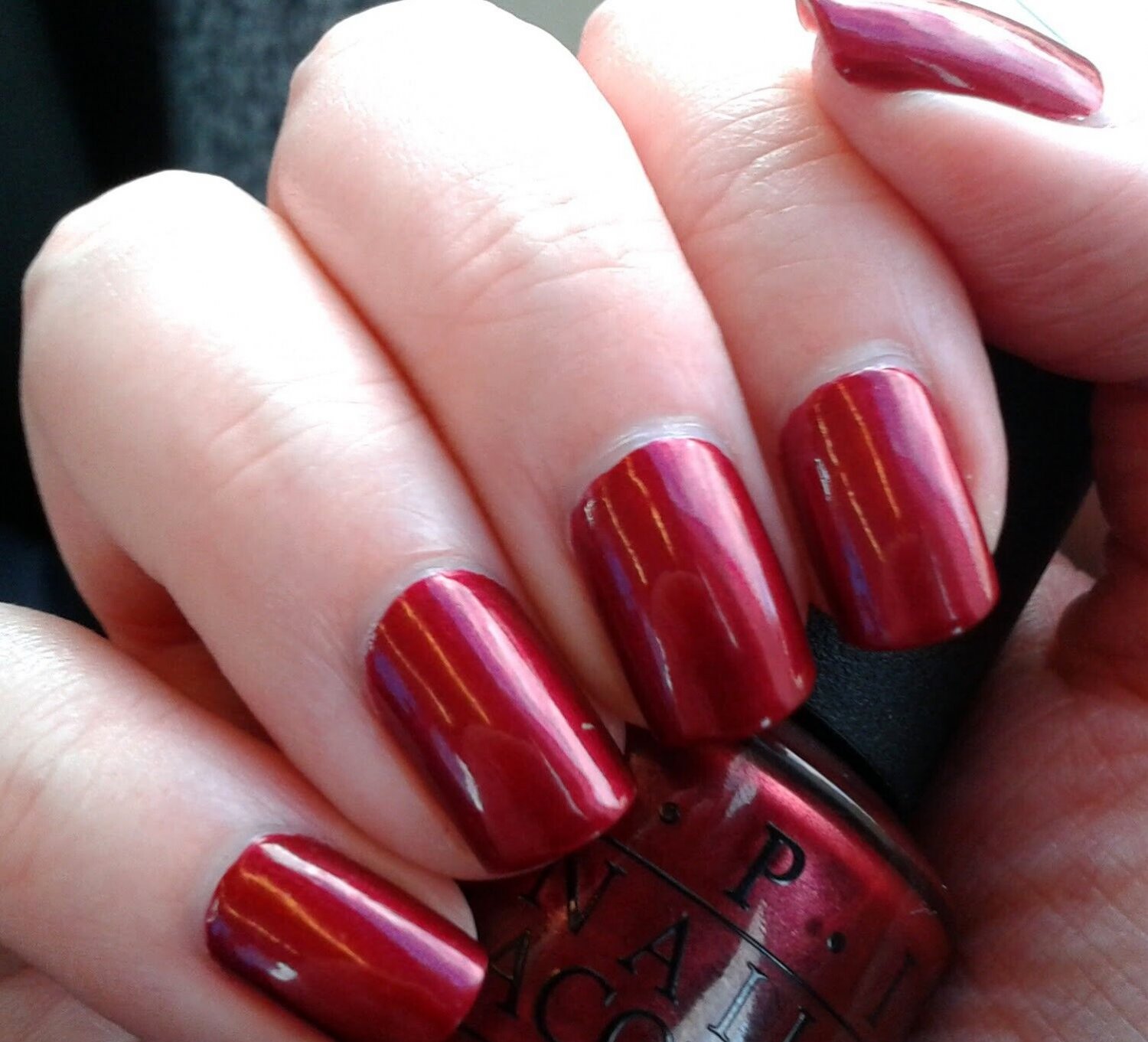 Opi Classics Im Not Really A Waitress Dark Red Shimmer Nail Polish Lacquer H08 0243