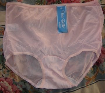 Vintage DIXIE BELLE Pillowtab Panties PINK NWT Sz M   4b982646f3534 58102b 