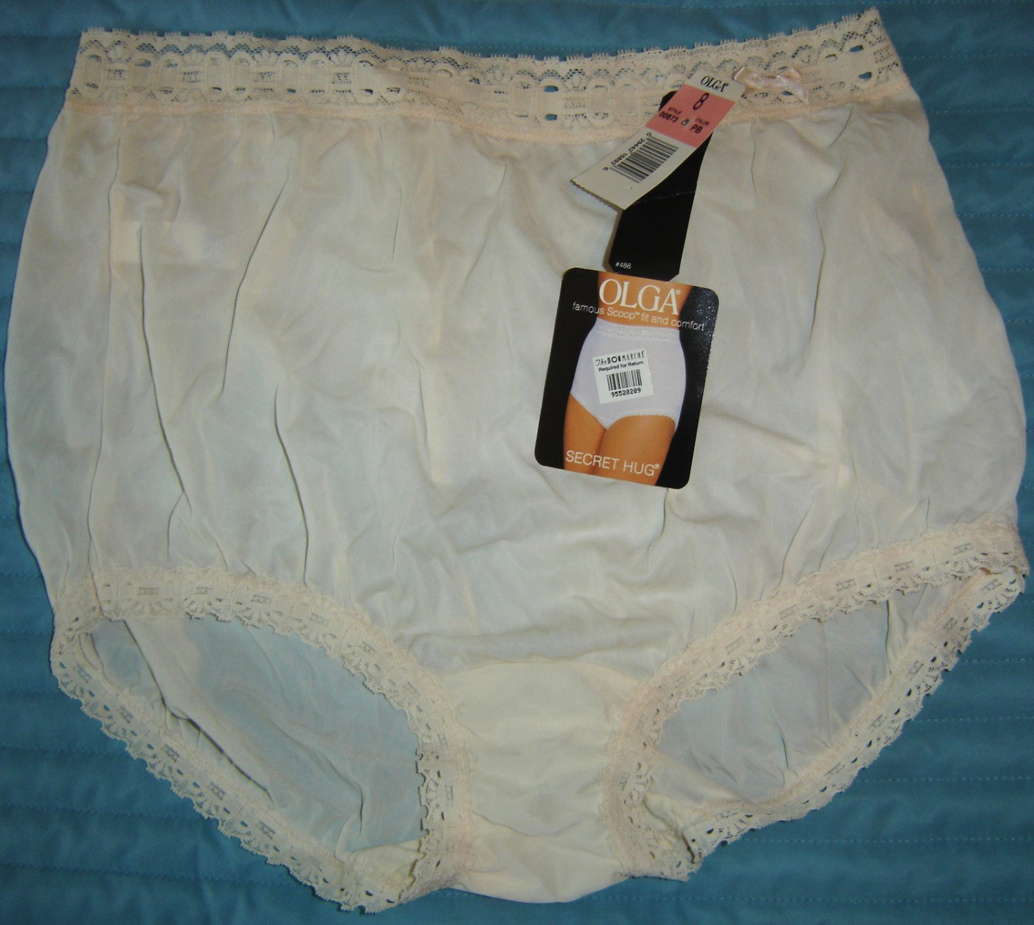 Sold Vtg Olga Pale Blush Silky Soft Semi Sheer Secret Hug Panties