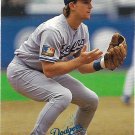 Tim Wallach 1995 Fleer Ultra #401 Los Angeles Dodgers Baseball Card