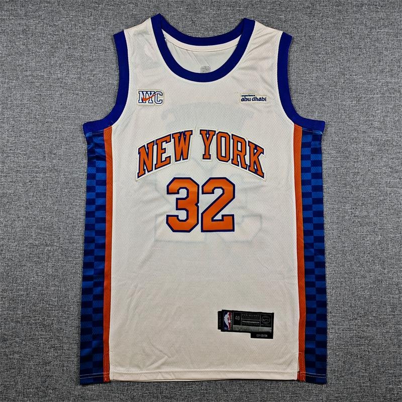 Men New York Knicks 2025&acirc;��2026 Karl-Anthony Towns #32 Stitched White City Edition Basketball Jersey