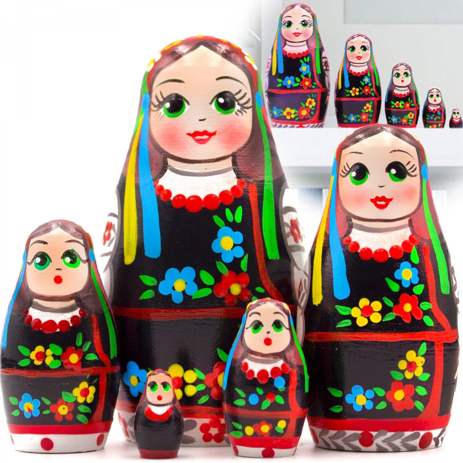 Russian Nesting Dolls Set of 5 pcs - Russian Doll in Traditional Ukrainian Dress