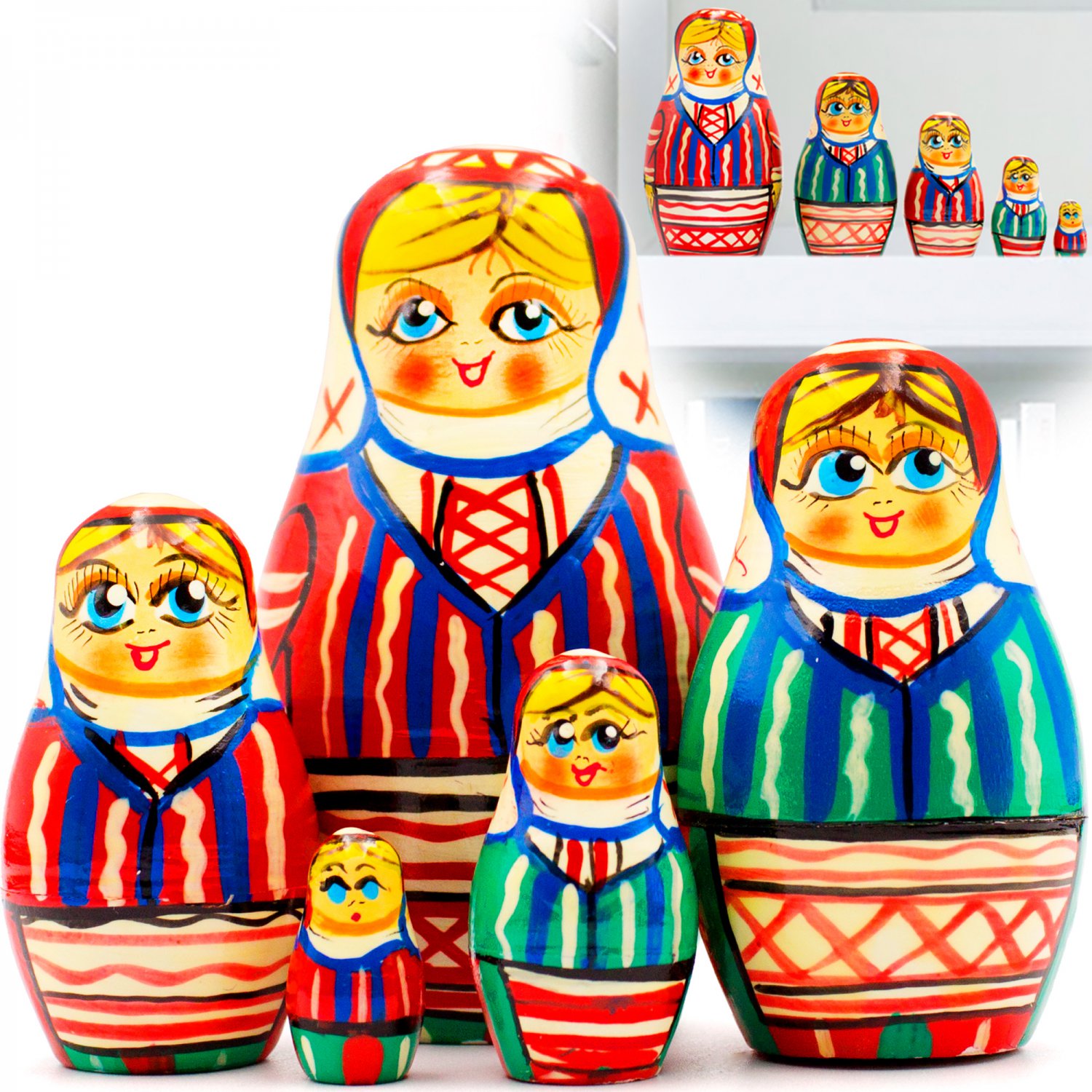 Nesting Dolls Set of 5 pcs - Russian Doll in Belarussian Folk Festive Dress
