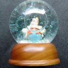 Disney Snow Dome Globe HAPPY Snow White Dwarf Limited Edition Wood Base