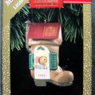 1992 Hallmark Chris Mouse Tales Christmas Ornament with Magic Light in Box