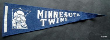 Vintage Minnesota Twins Baseball Mini Pennant 13 3/4" x 4 1/2"